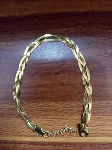 Bracelet